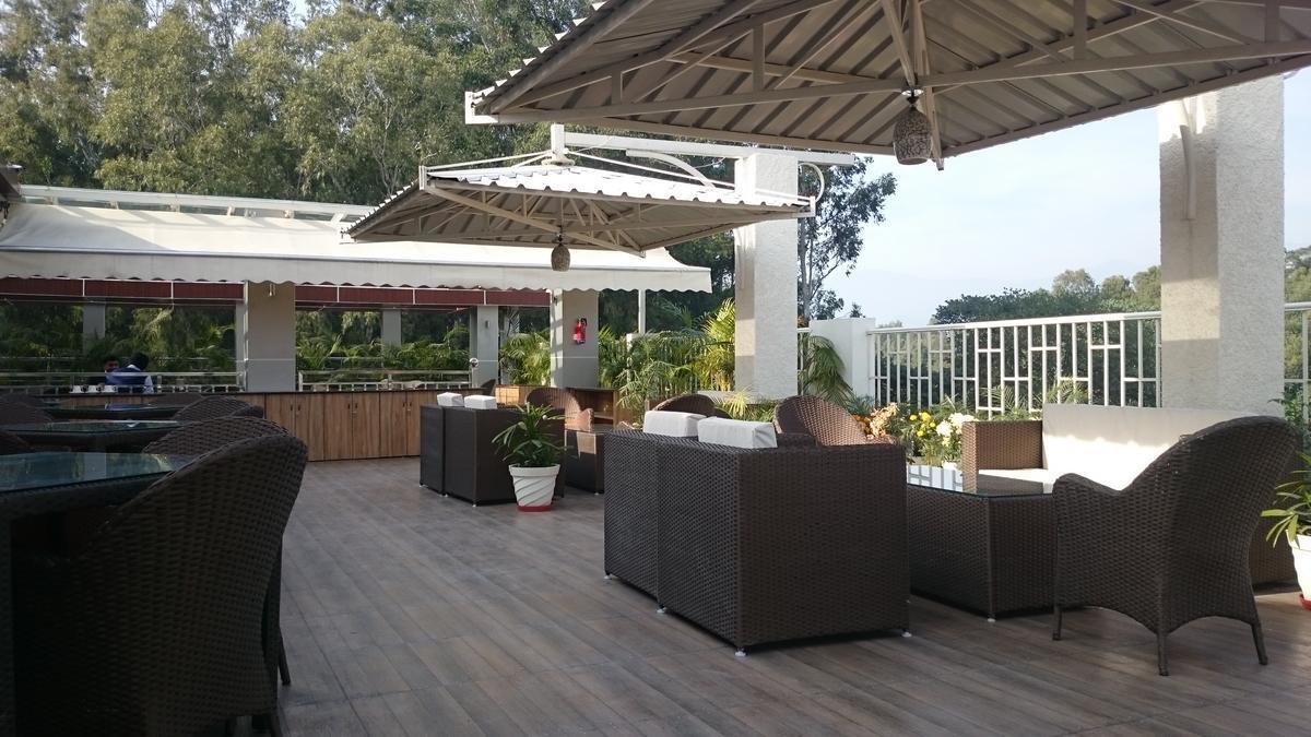 Imperial Clarks Inn Ντεχραντούν Εξωτερικό φωτογραφία