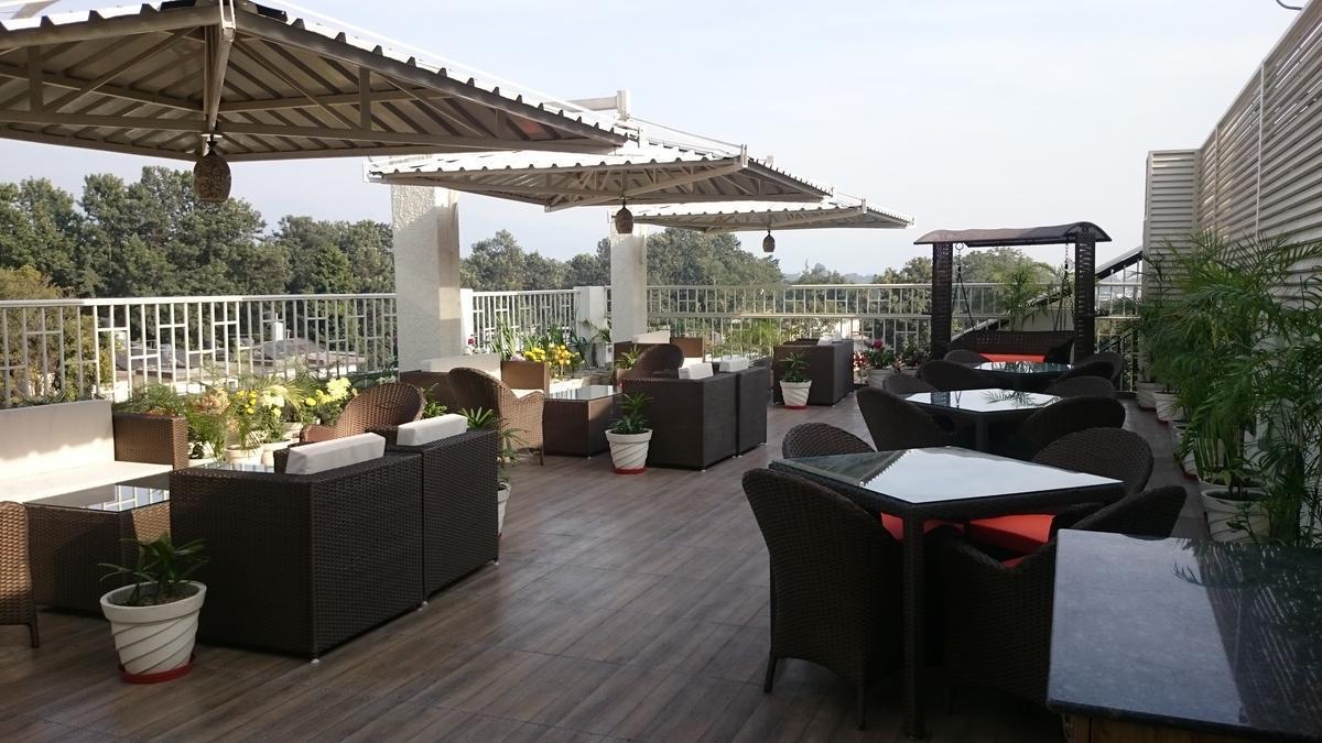 Imperial Clarks Inn Ντεχραντούν Εξωτερικό φωτογραφία
